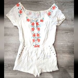 Jessica Simpson | Floral Embroidered White Romper